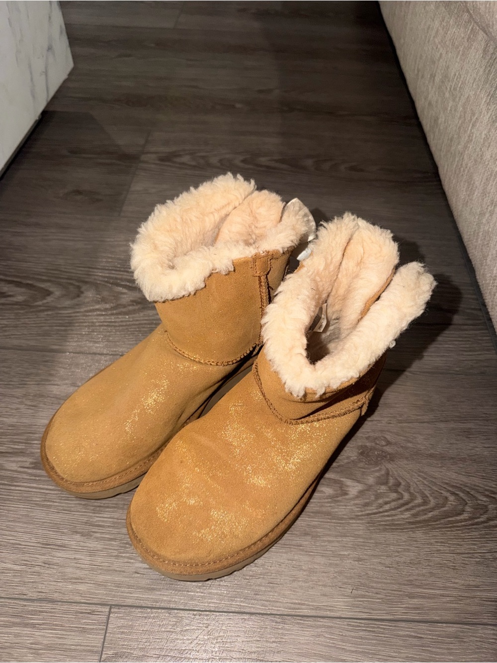 UGG Women's Short Shearling Booties in Chestnut